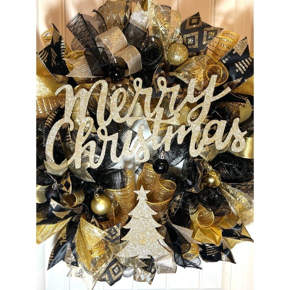 Black & Gold Merry Christmas Tree Ribbon Door Wreath Handmade 22 ins LED W24 - Picture 5 of 9
